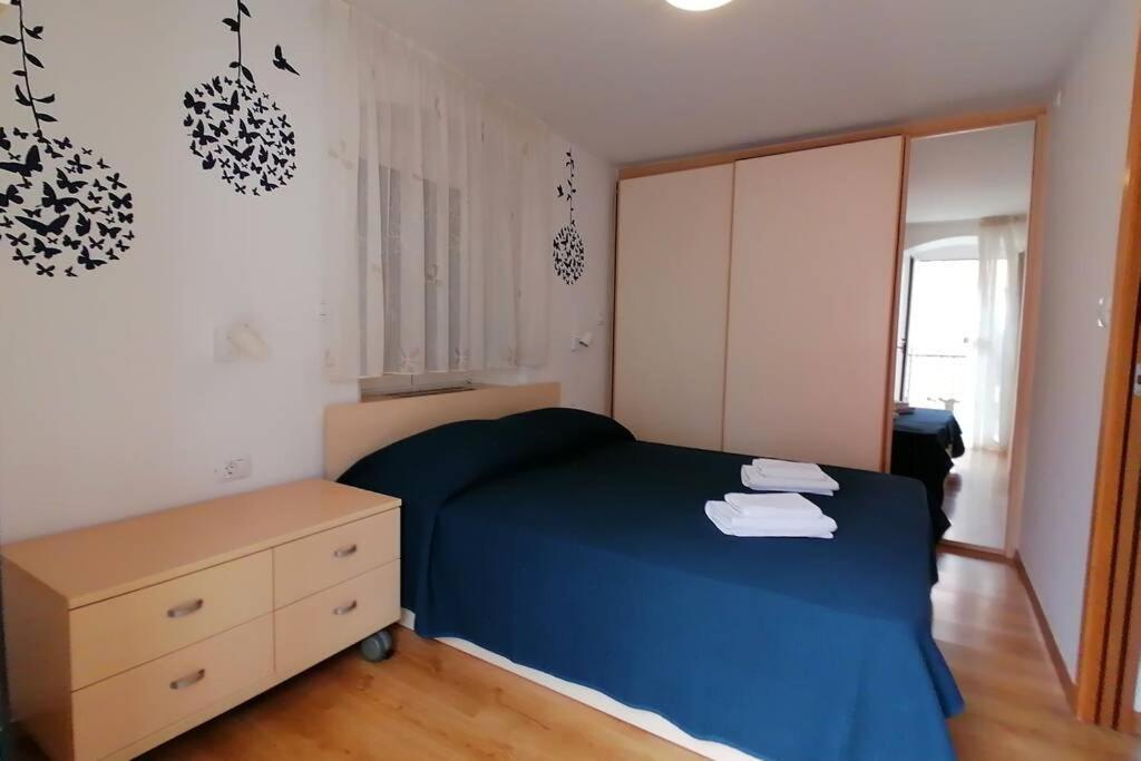Apartment Veli Dvor Cres Exteriér fotografie