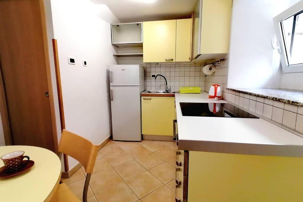 Apartment Veli Dvor Cres Exteriér fotografie